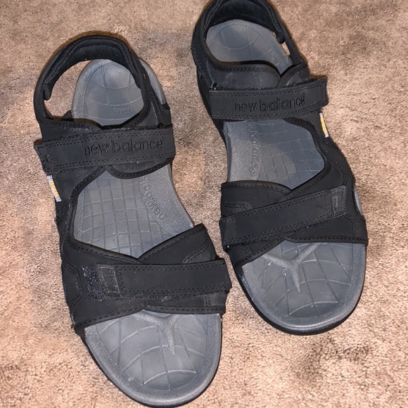 New Balance men’s sandals size 13 -EUC!! $20! - Picture 3 of 8